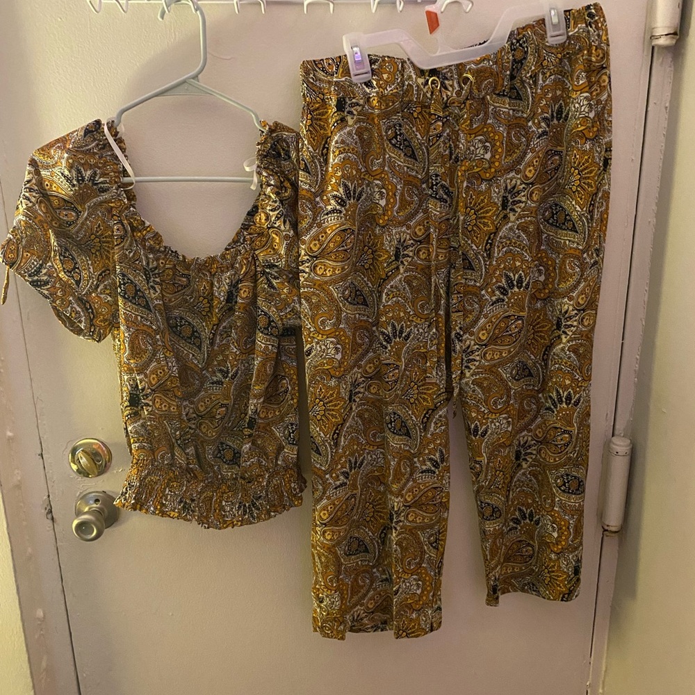 Michael Kors women’s pajamas set size L floral brand new